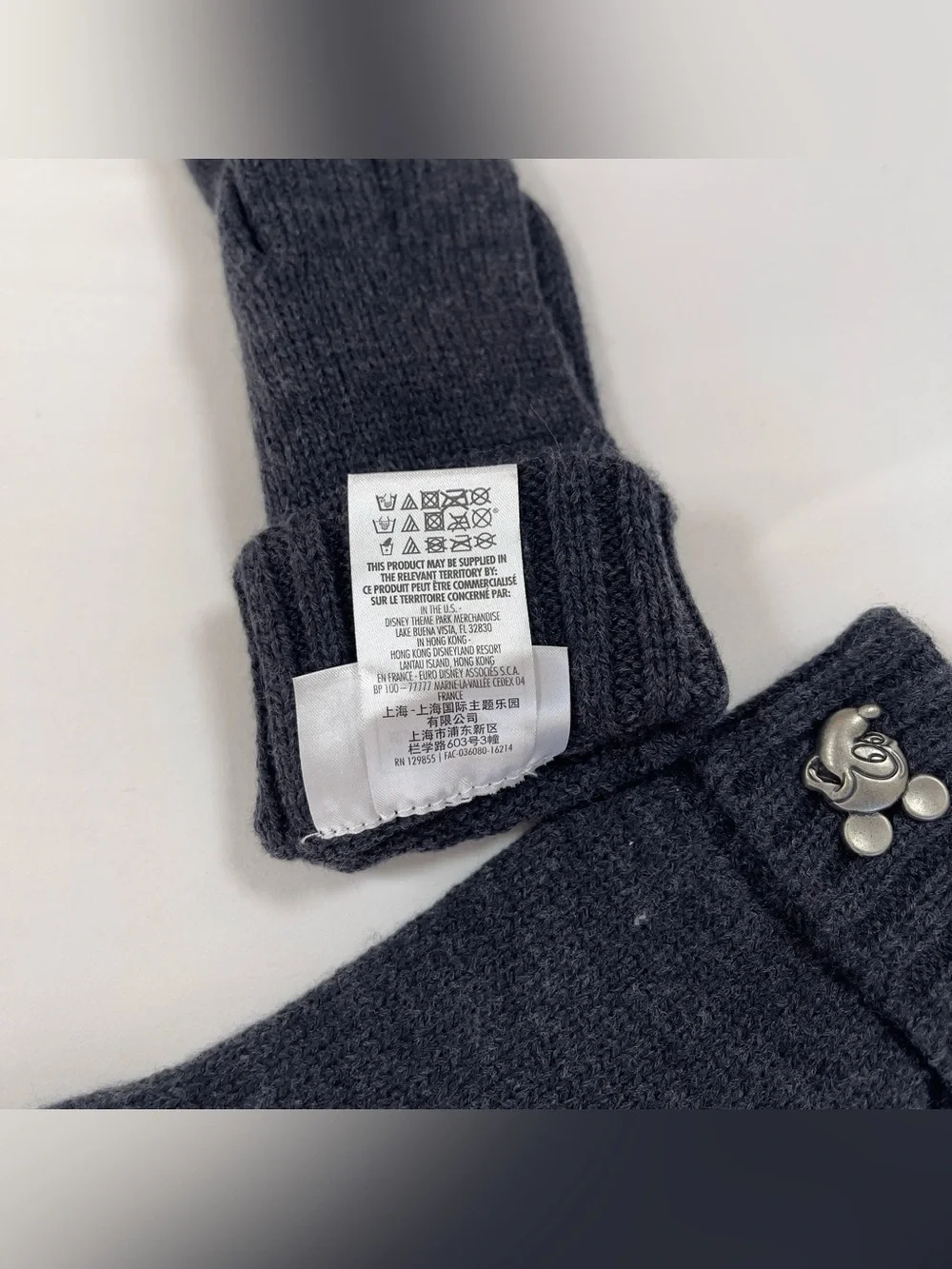 Disney Parks Mickey Mouse Emblem Winter Warm Adult Gloves Fuzzy Navy Blue